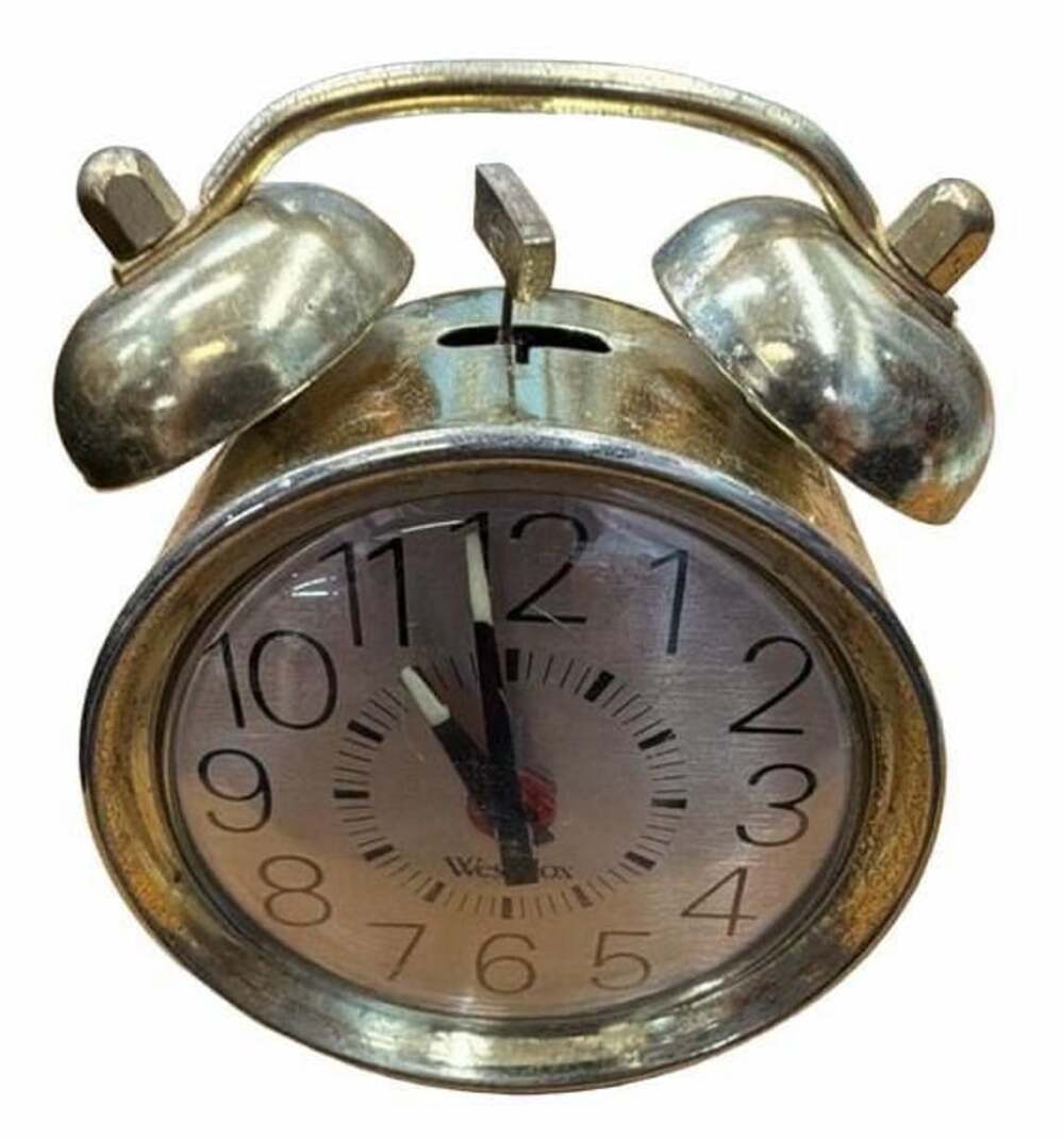 Westclox Baby Belle Twin Bell Wind Up Alarm Clock Gold Tone